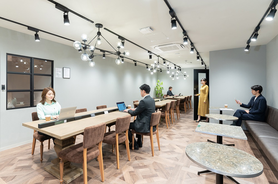 BASES福岡（ベイシズ）-レンタルオフィス・シェアオフィス・コワーキングスペース・貸会議室-