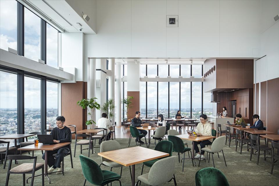 THE HUB 立川