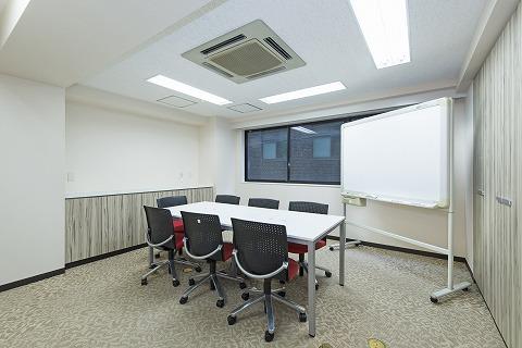 バーチャルオフィスプランの方も会員料金でご利用いただける会議室、セミナールームもございます。